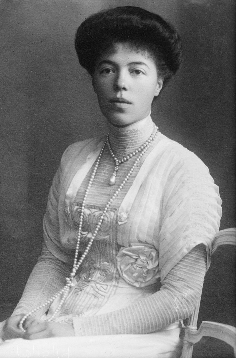 Великая княгиня Ольга Александровна. Снимок сделан между 1910 и 1915 годом. 