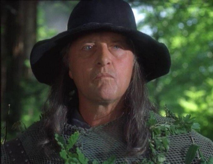 Кадр из сериала "Десятое королевство"