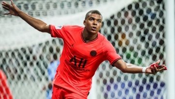 Данные по цене игроков взяты из портала Transfermarkt.
