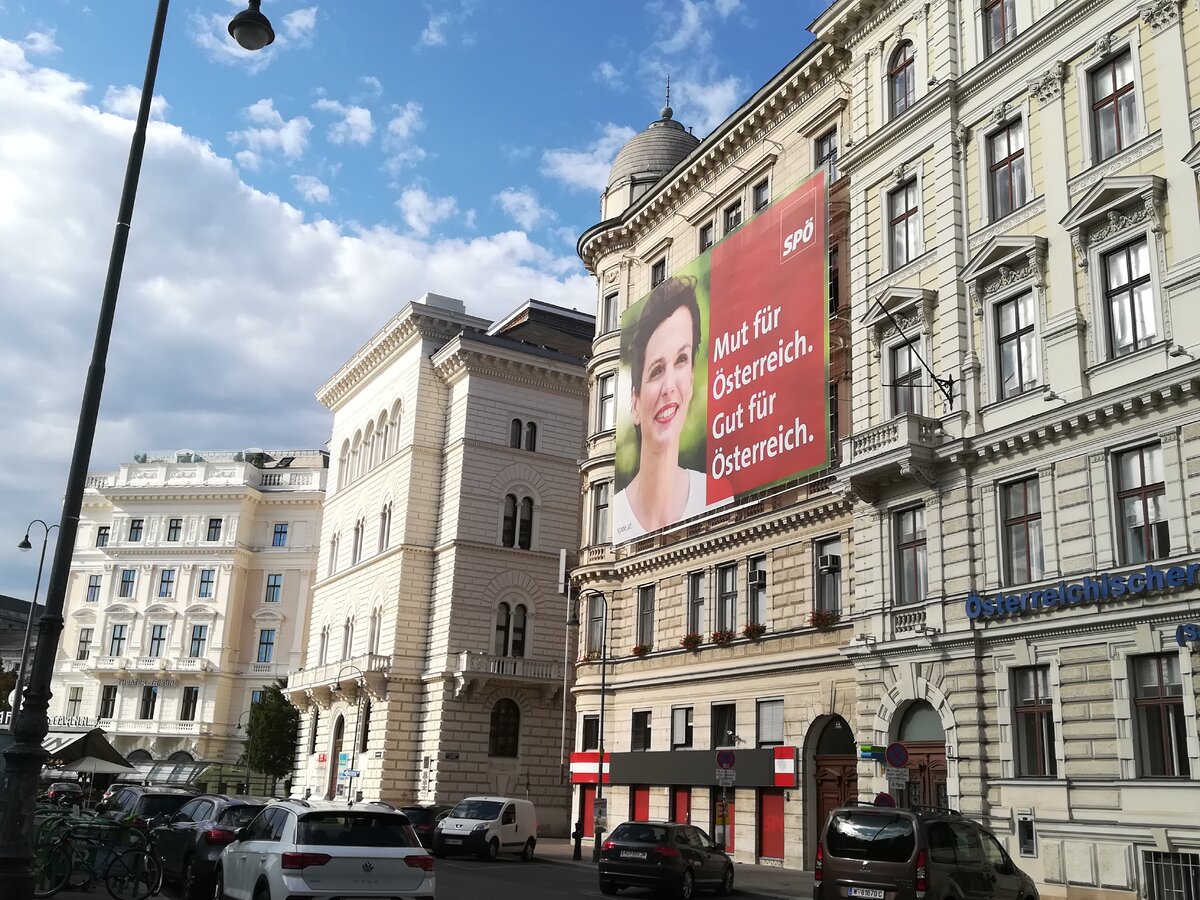 Plakat socialisticheskoj partii