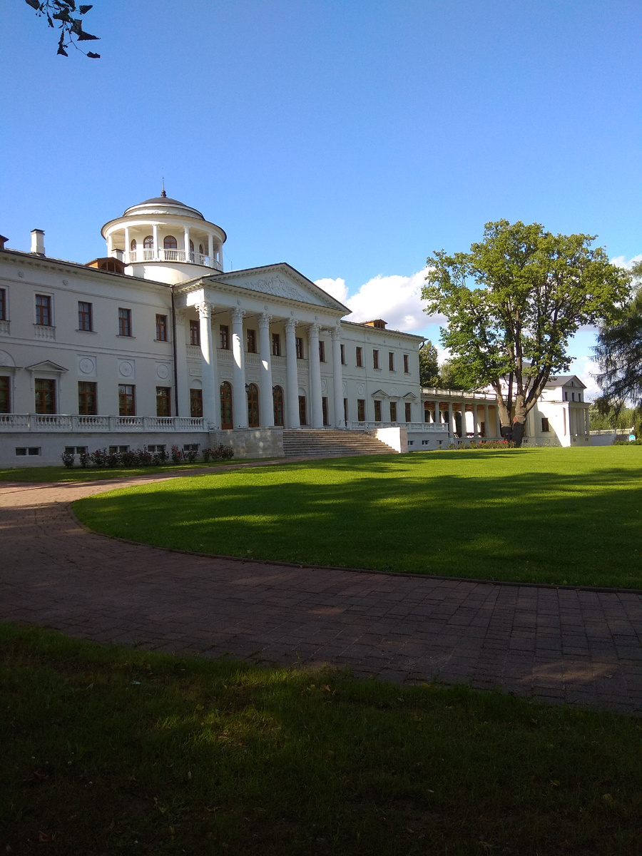 Парк Остафьево, люблю там гулять