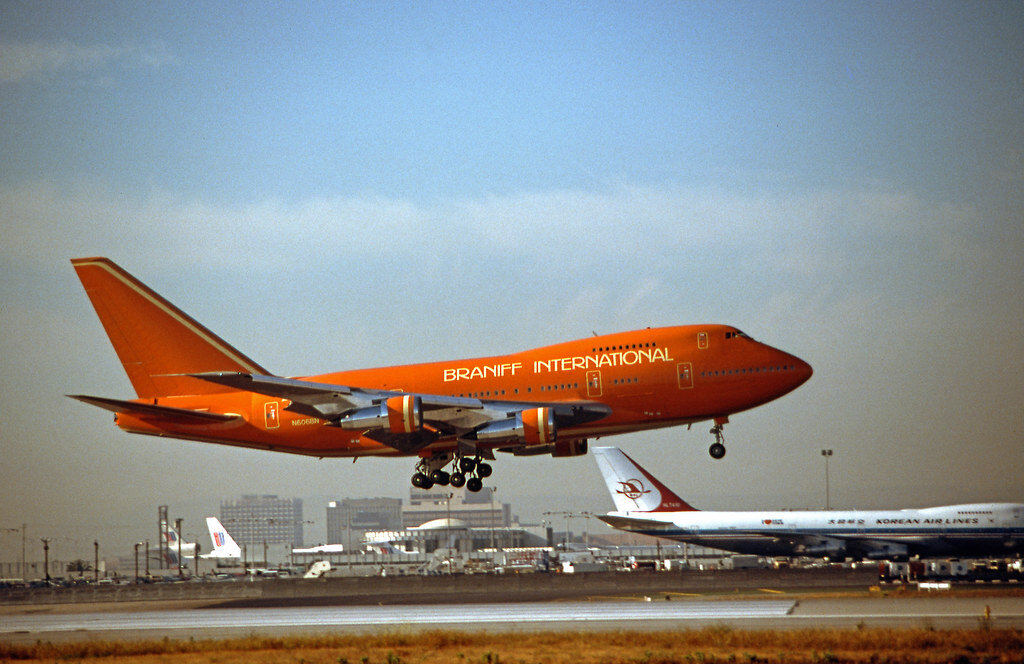 Посадка Boeing-747SP