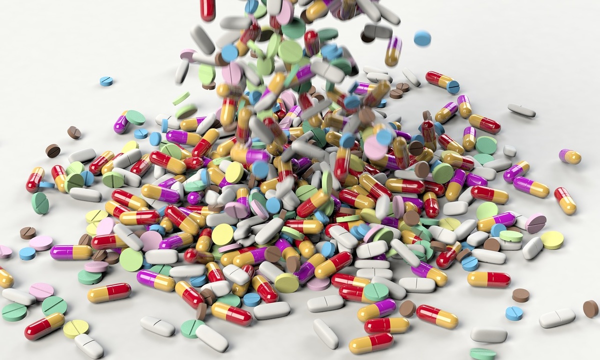 https://pixabay.com/get/55e6d2404c56a914f6da8c7dda6d49214b6ac3e45656734b752f7bdd9f/pills-3673645_1280.jpg?attachmenthttps://pixabay.com/images/id-3673645/