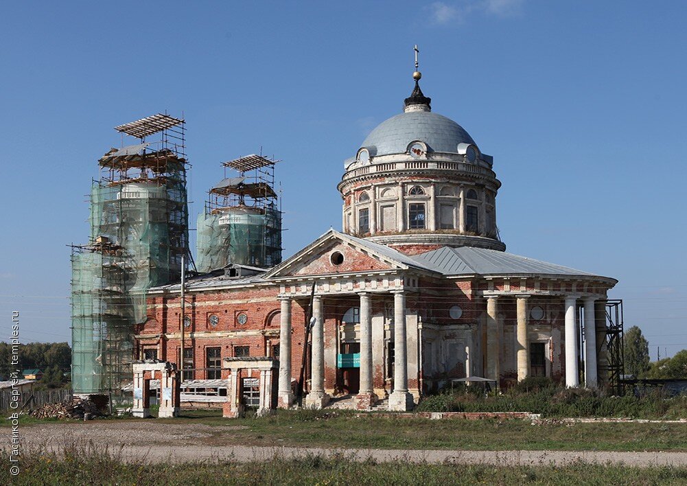 Церковь Сошествия Святого Духа ... деревня Шкинь Коломенского района Подмосковья