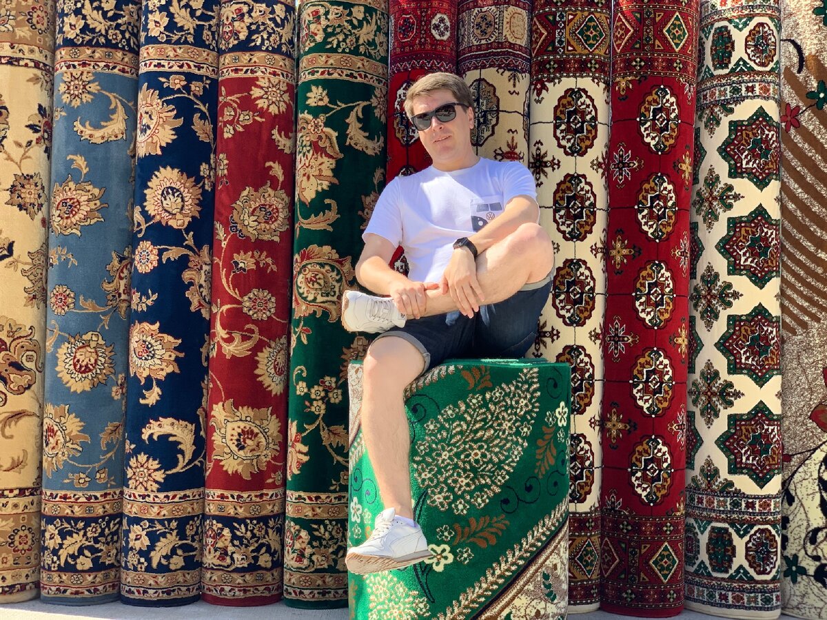 Рынок «Золотой век» (Алтын Асыр)