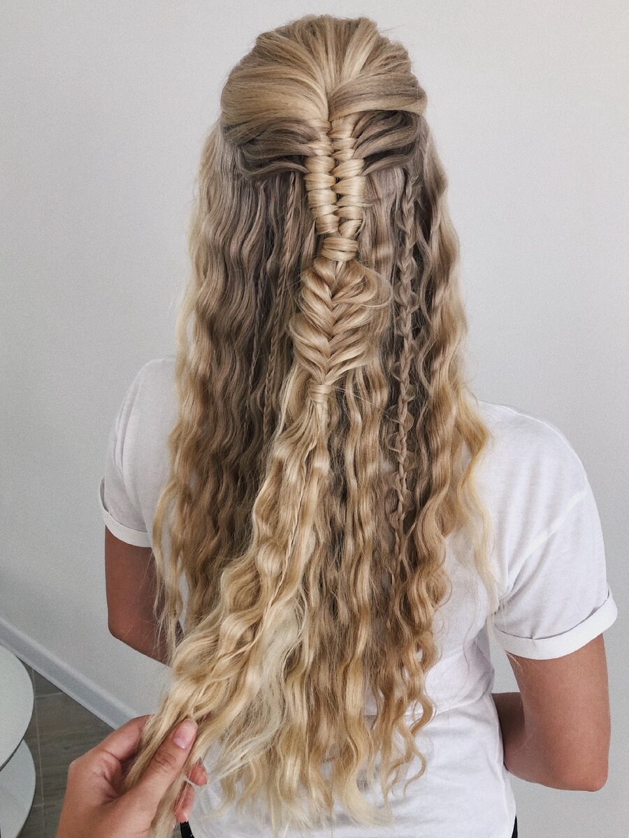 "бесконечность" и "рыбий хвост"