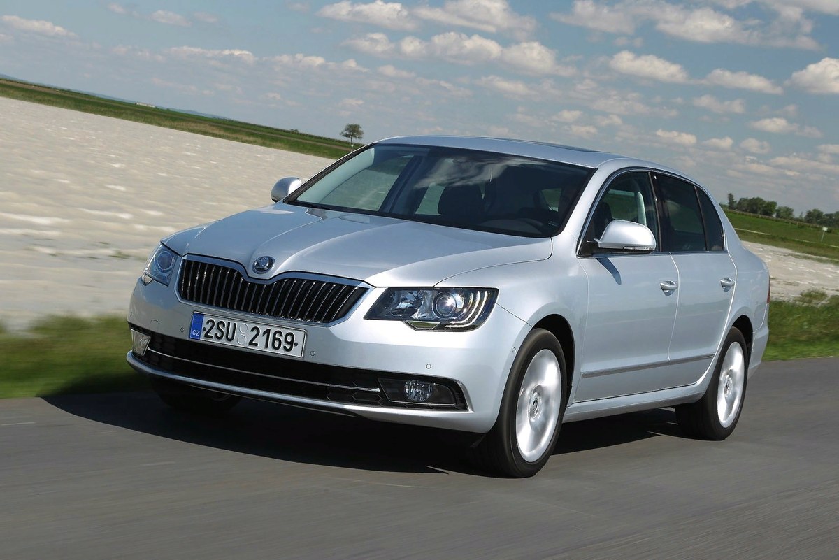 Бюджетный бизнес-класс: выбираем Skoda Superb за 600 тысяч рублей | ATV11 |  Дзен