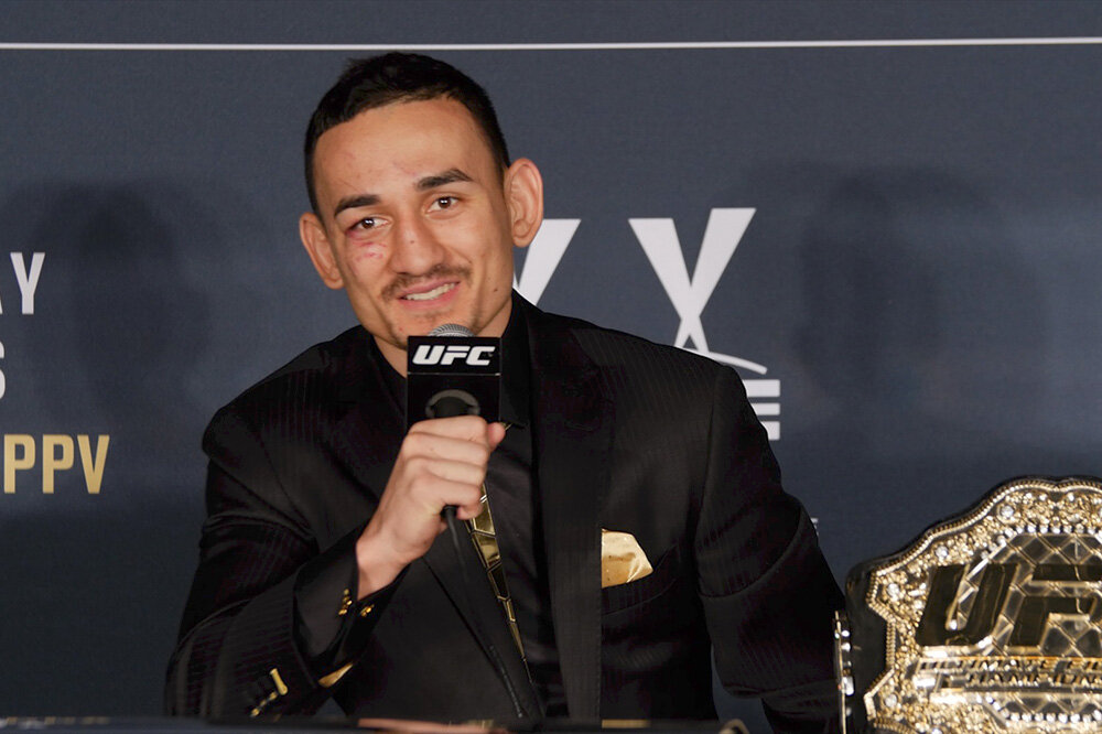 Макс Холлоуэй