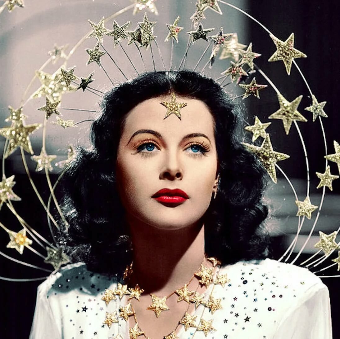 Хеди Ламарр - голливудская актриса и изобретательница