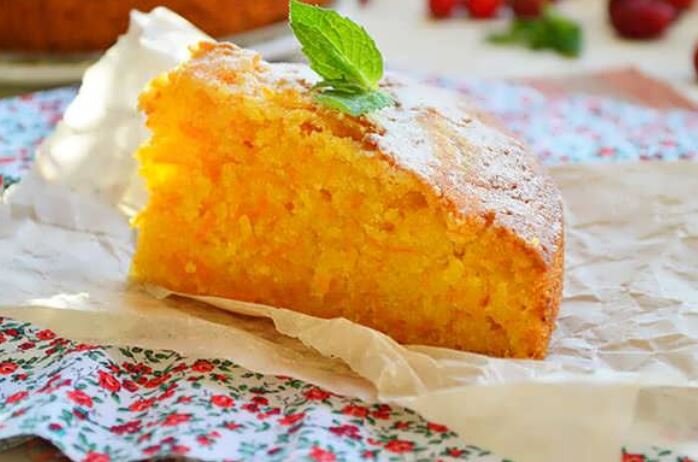 пирог морковник обыкновенный. морковная выпечка. морковный пирог carrot cake. украшение морковного торта. кекс из моркови.