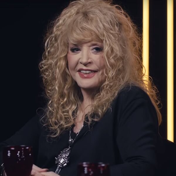 Алла Пугачева. Листайте галерею вправо, чтобы увидеть все фото.