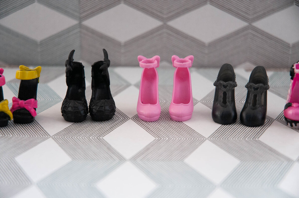 Босоножки и туфли Дракулауры