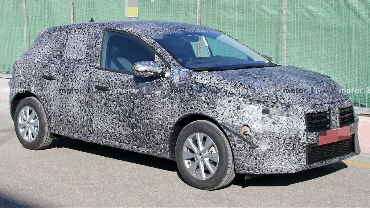 Renault Sandero 2020. Основываясь на шпионских снимках был создан рендер возможной внешности обновленного французского хэтча.