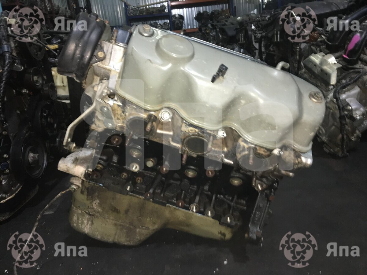 Двигатель Y72 / 6G72 12