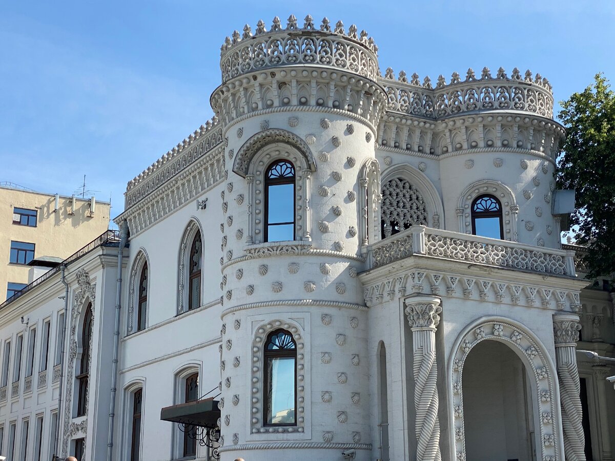 Воздвиженка д.16 стр1