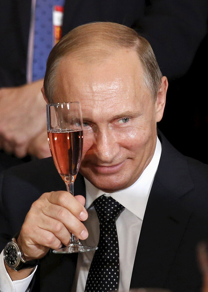 С юбилеем! От души! Вот бы ещё парад геев разрешил бы. Как в Европе бы...красота.