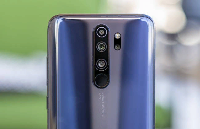 Бюджетник Xiaomi с металлическим корпусом, топовым процессором и 64МП камерой дешевле на 4000р в М.Видео2