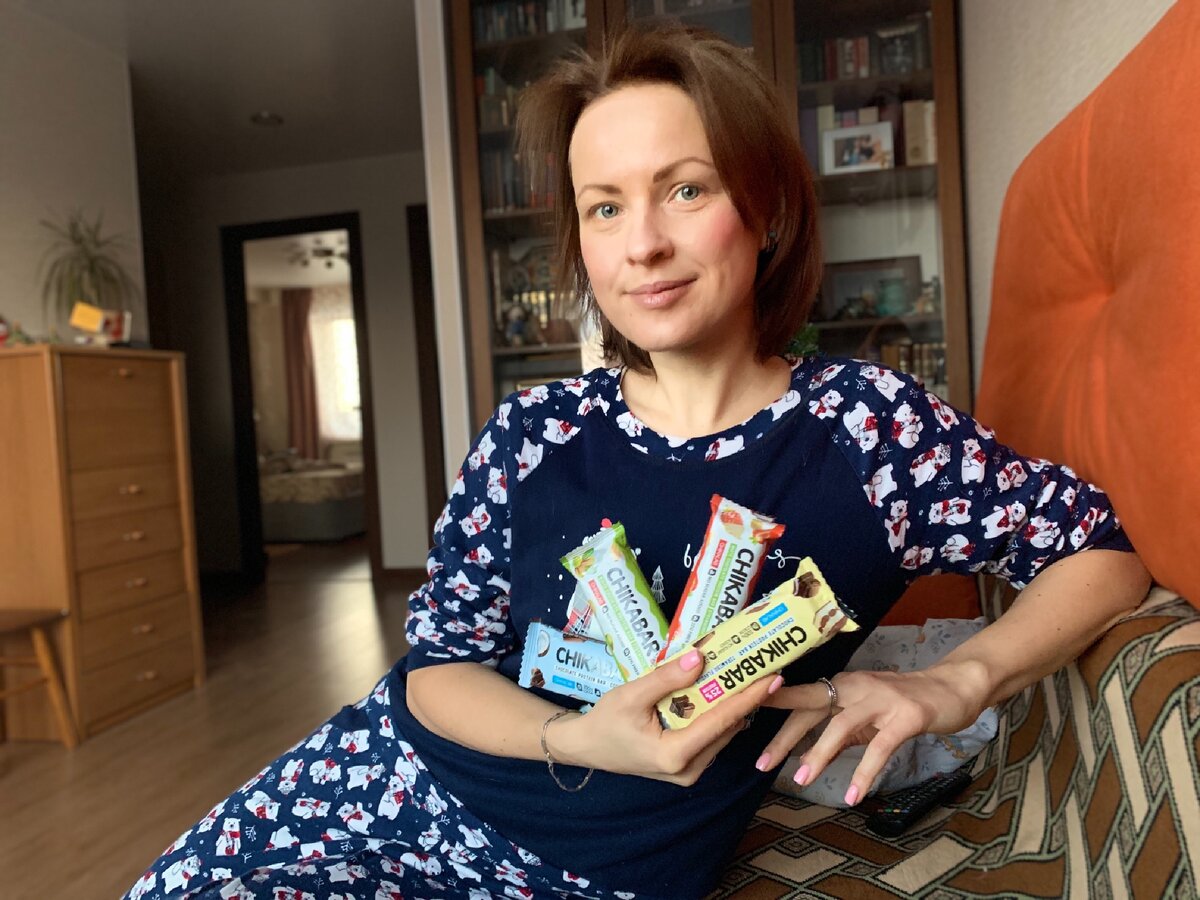 Это я с «правильными вкусняшками». Фото из архива автора