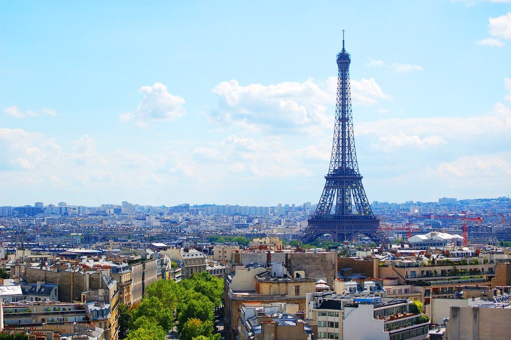 Виды парижа. Эйфелева башня в Париже. Панорама Парижа с Эйфелевой башни. Монбель Париж. Париж вид на Эйфелеву башню.
