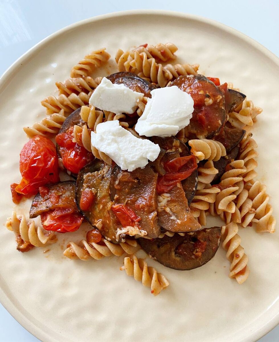 Паста с баклажанами и рикоттой