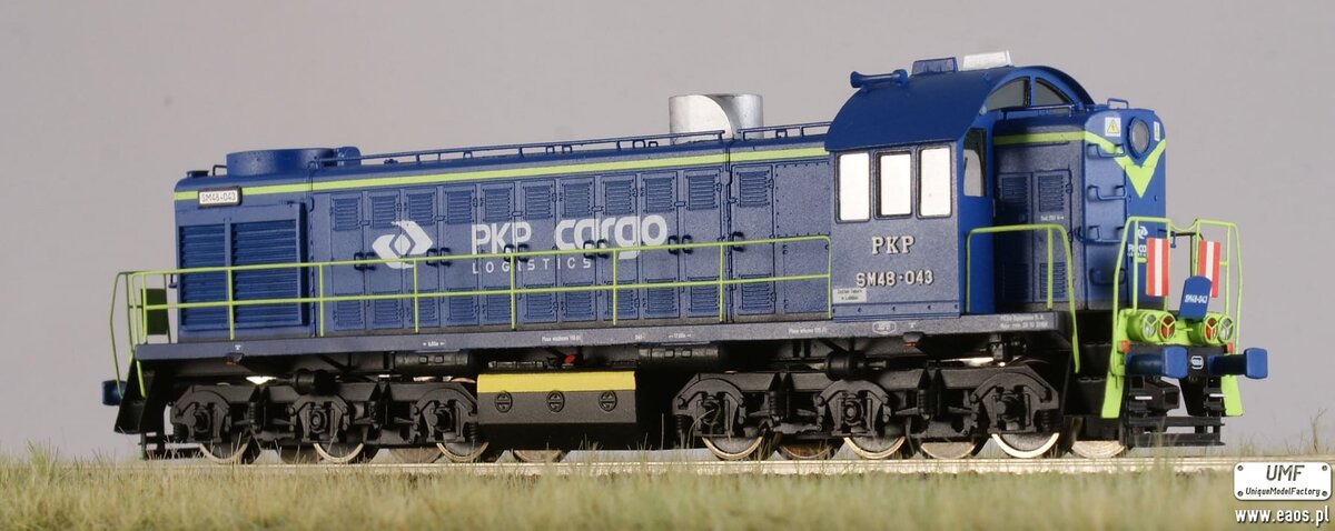 Модель тепловоза SM48-043