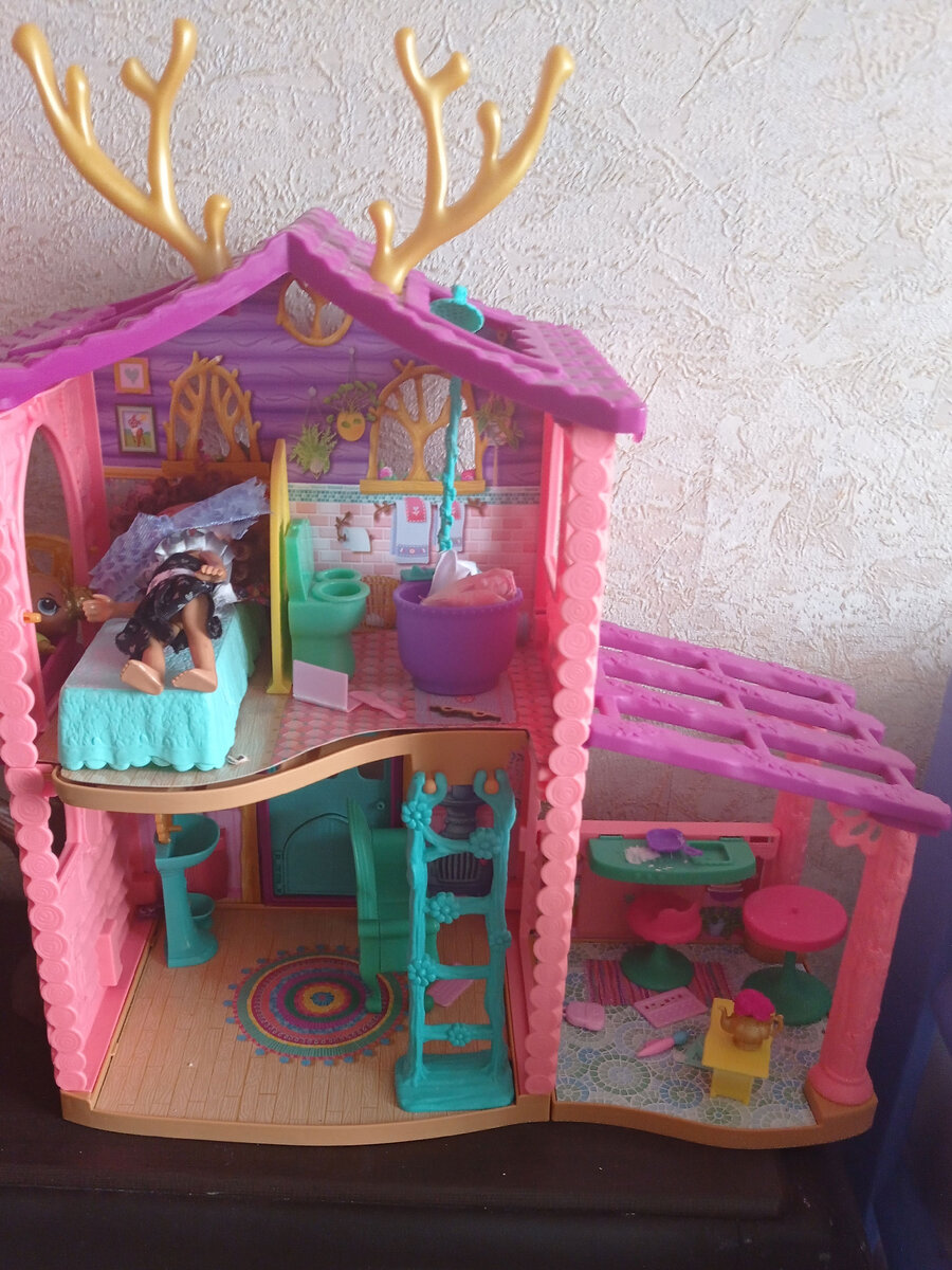 Листай галерею