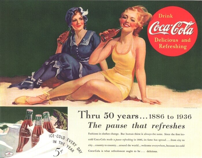 Памятник создателю Кока-Колы Джону Пембертону.
Джон Стит Пембертон (John Stith Pemberton) появился на свет 8 июля 1831 в городе Ноксвилль, штат Джорджия. Вскоре после рождения первенца семья переехала в Коламбус, где прошли детство и юность Пембертона-младшего. В средней школе Джонни проявил большой талант к физическим и химическим наукам, поэтому легко поступил в престижный Медицинский колледж, который окончил в 1850-м с дипломом лицензированного фармацевта. Спустя пару лет талантливый выпускник медколледжа завел успешную фармацевтическую практику. Далее молодой человек задумался о женитьбе, остановив свой выбор на студентке Энни Элиз Клиффорд Льюис, или просто Клифф, как называли девушку однокурсницы из Wesleyan College. Свадьбу сыграли в 1853-м, через год у супругов родился первый и единственный сын Чарли.

Одна из старых реклам популярного напитка

Безоблачная жизнь молодой процветающей семьи продолжалась до начала 1861-го, когда начался вооруженный конфликт Севера и Юга, в котором уроженец Джорджии, как истинный южанин, участвовал на стороне Конфедерации в составе Третьего кавалерийского батальона. Особых подвигов за офицером-фармацевтом история не помнит, но за четыре года кровопролитных сражений Пембертон-младший дослужился до звания подполковника. В битве за Коламбус (16 апреля 1865), последнем крупном столкновении между конфедератами и северянами, подполковник получил тяжелое ранение груди от удара саблей. Это был последний день южанина на войне. Вскоре междоусобица прекратилась и Соединенные Штаты сразу начали заниматься бизнесом, восстанавливая утраченные промышленные мощности и предприятия.