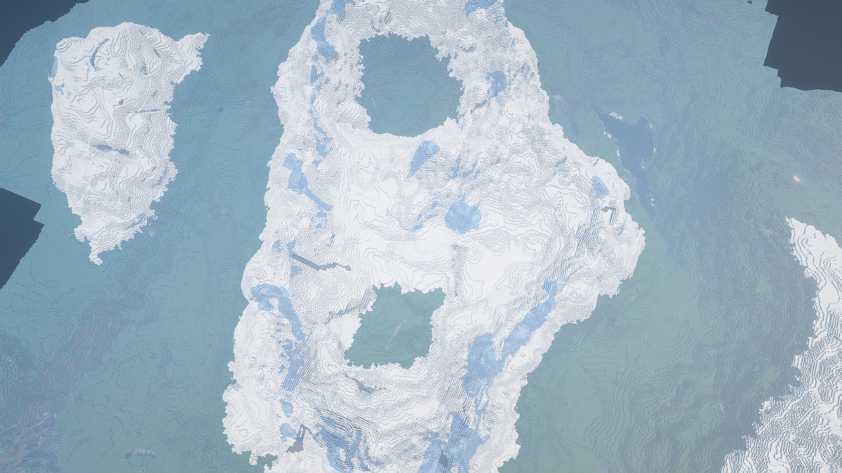 Две поляны посреди гор.