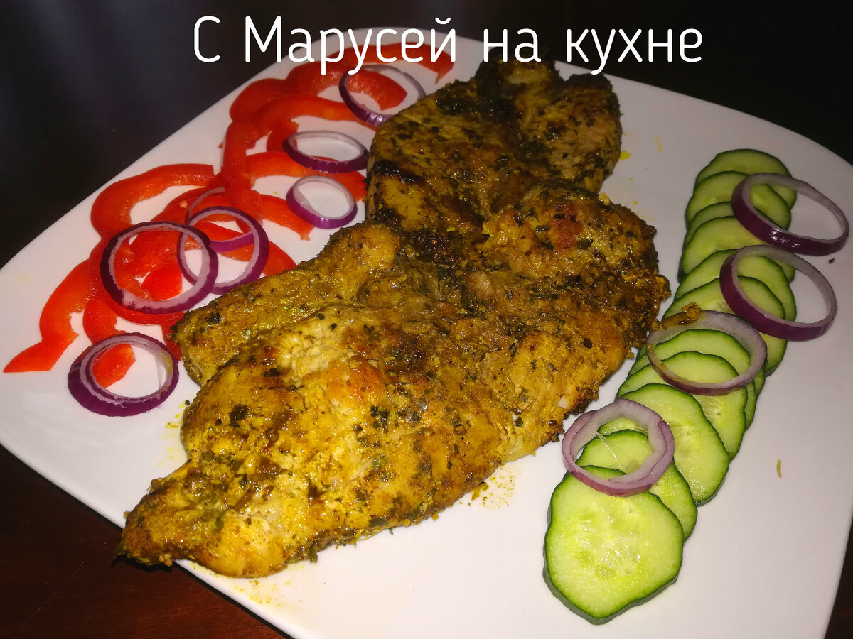 Вкусная и сочная свинина, жареная в пергаментной бумаге. | С Марусей на  кухне | Дзен