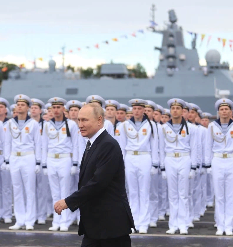 Праздник морского флота в Санкт-Петербурге 2024.