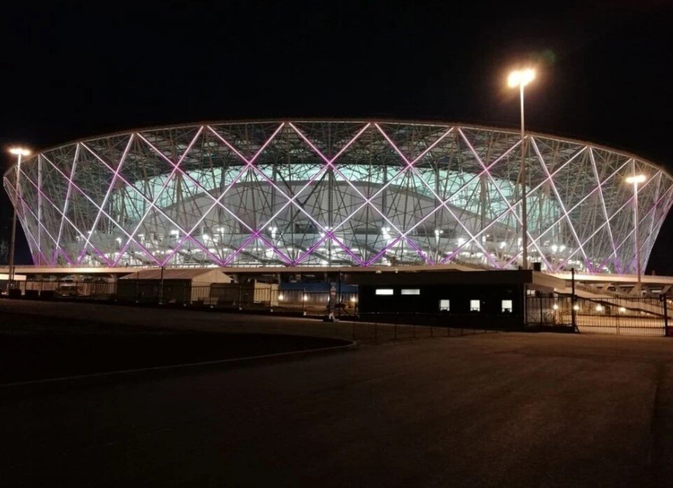     Старт забега в 9 часов вечера Инна ШЕРЕМЕТЬЕВА