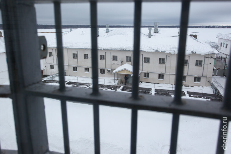    Преступление произошло 14 сентября около 12 часов в квартире на улице Металлургов.