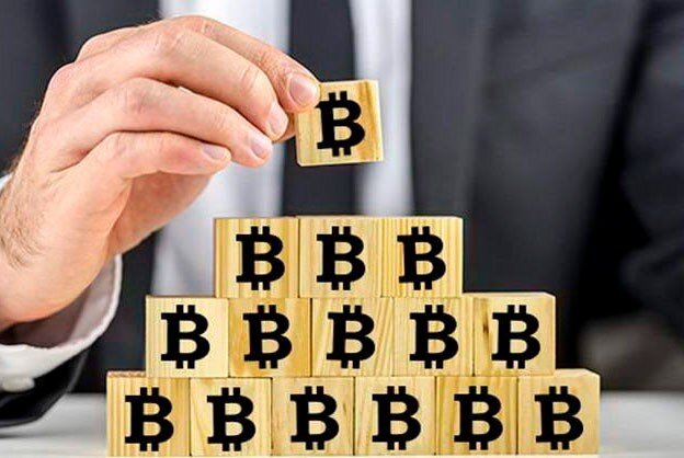 Биткоин — это финансовая пирамида?