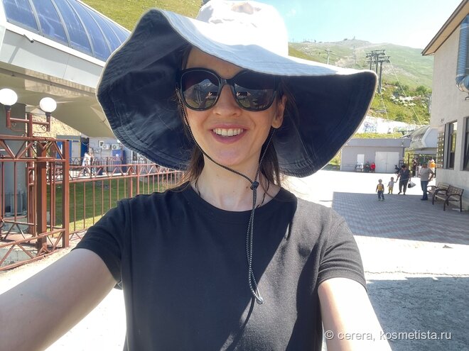 Вот примерно так я выглядела на высоте. И я такая была не одна😁