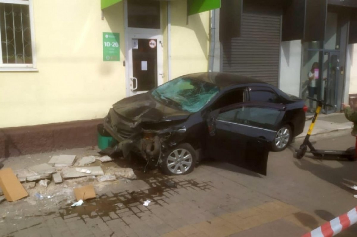    Сбивший 11 пешеходов в Калуге водитель пытался получить домашний арест