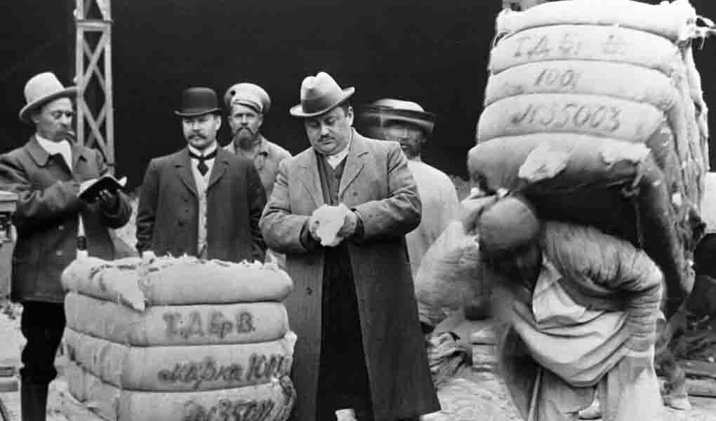 Банкиры и рабочие. Россия конец 19-го века