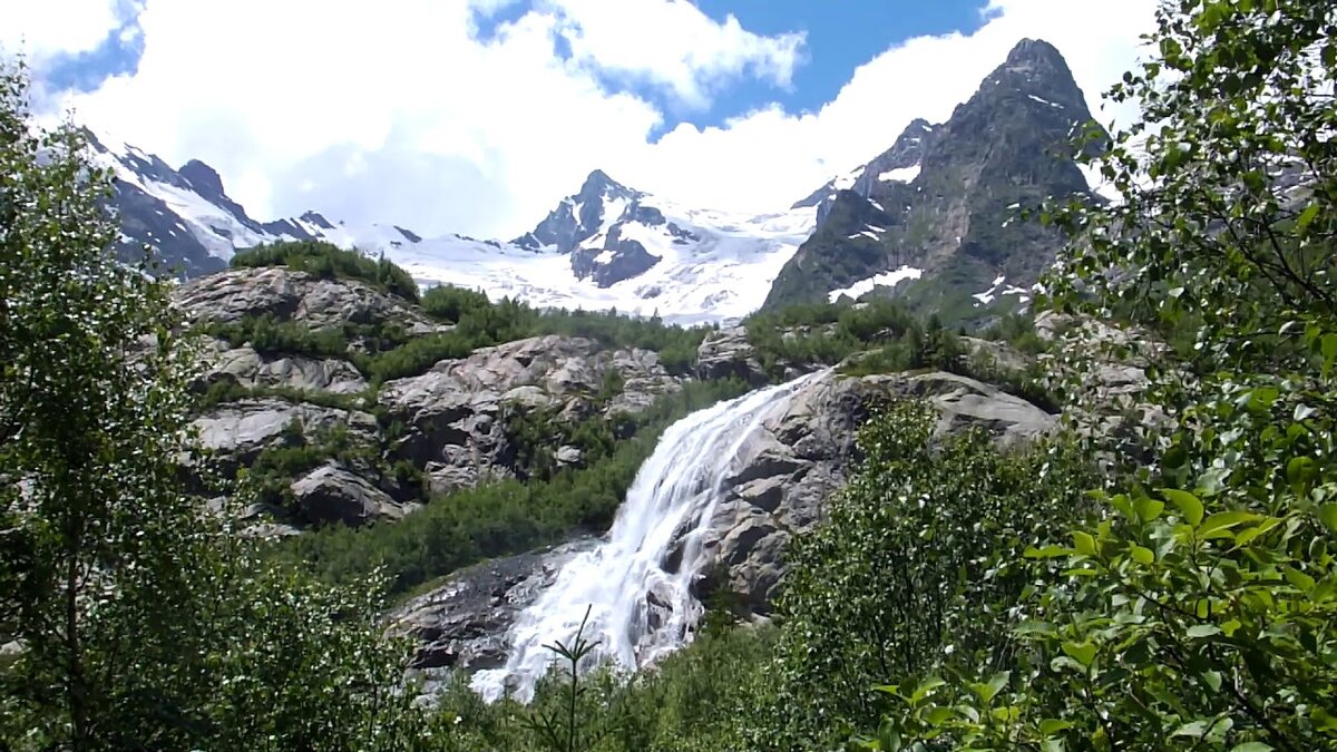 Гора алибек в домбае фото