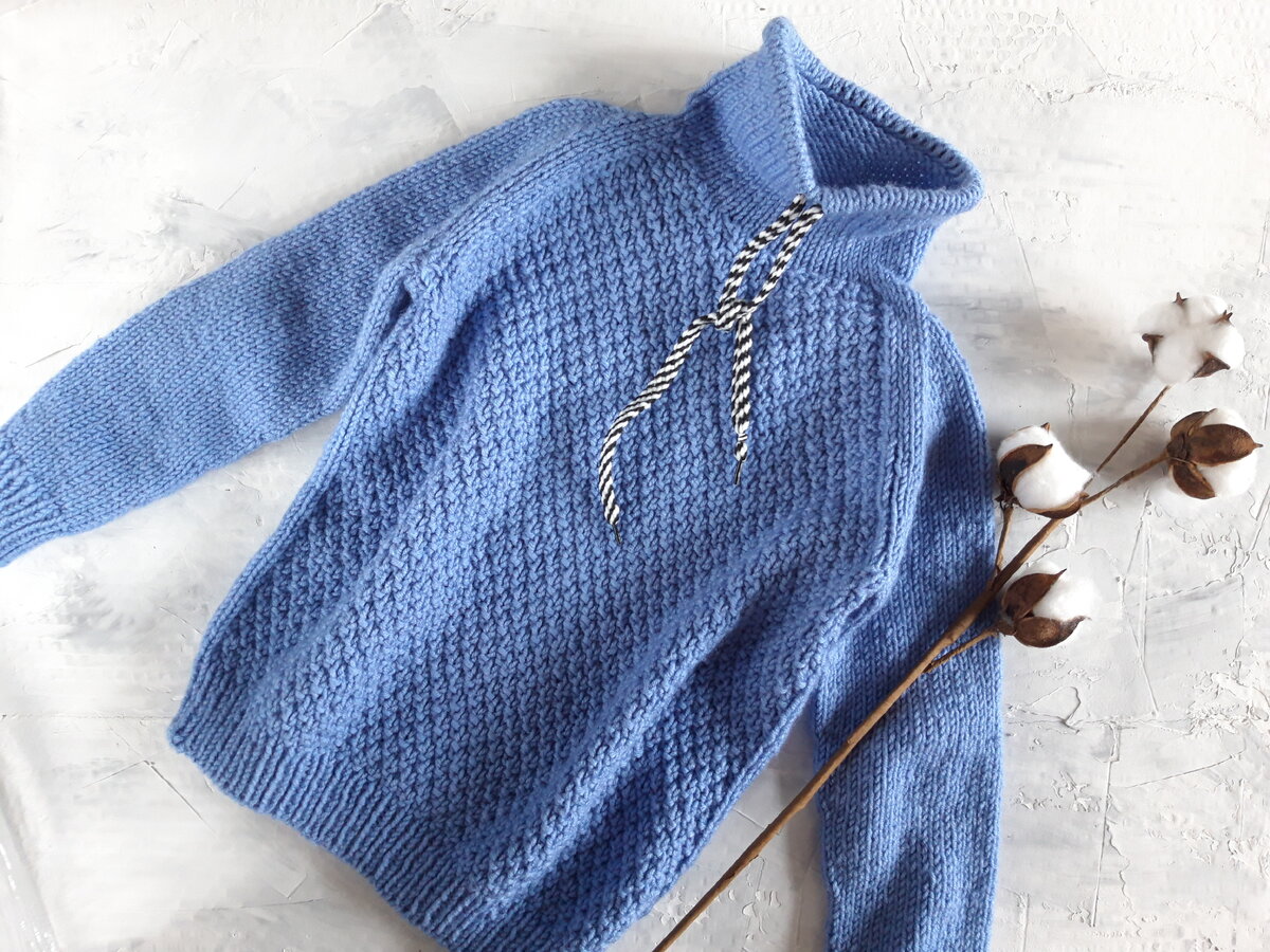 Вязаный свитшот спицами 