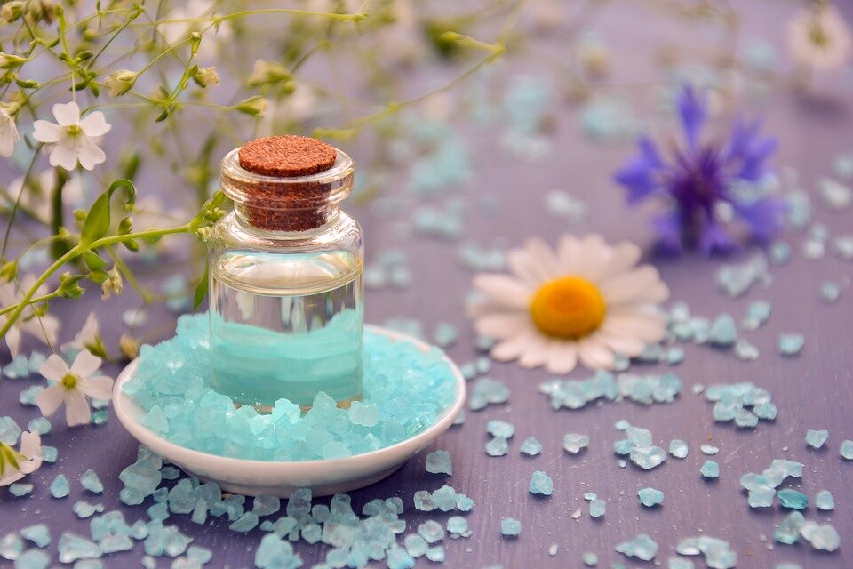 https://pixabay.com/ru/photos/%D1%8D%D1%84%D0%B8%D1%80%D0%BD%D0%BE%D0%B5-%D0%BC%D0%B0%D1%81%D0%BB%D0%BE-%D1%81%D0%BF%D0%B0-3816410/