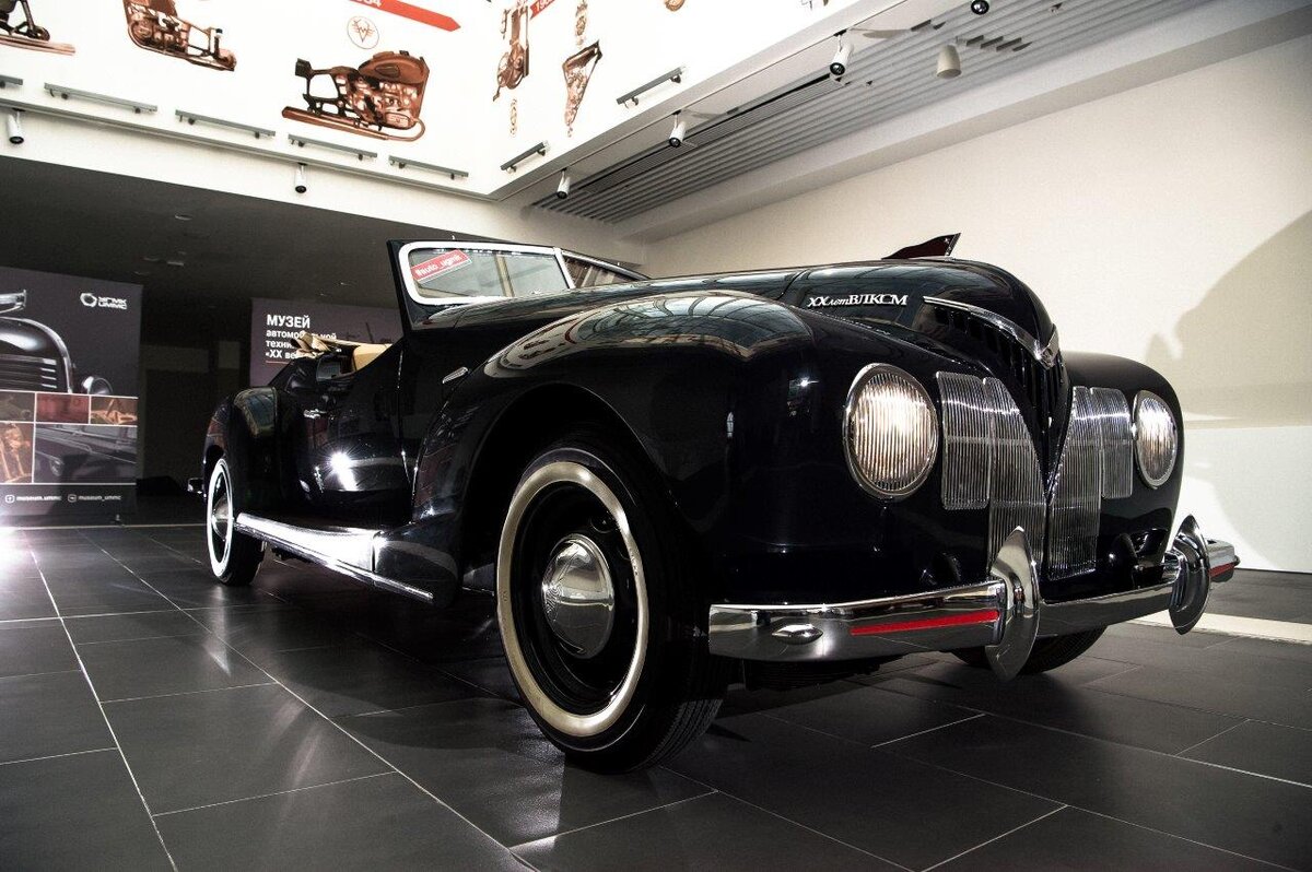 ЗИС-101А-Спорт  фото с сайта wikipedia.org