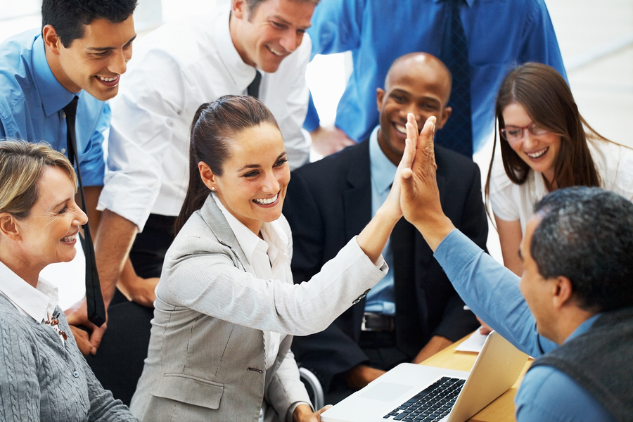 https://theyellowspot.com/blogs/effective-communication-skills-to-maintain-a-good-work-environment/