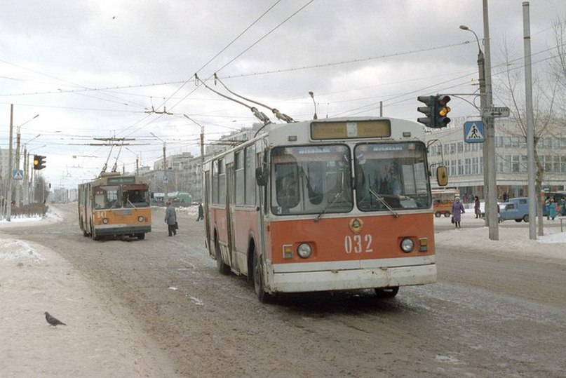 Троллейбус Дзержинск. Дзержинск троллейбус 006. Троллейбус 5 Дзержинск. Общественный транспорт Дзержинск.