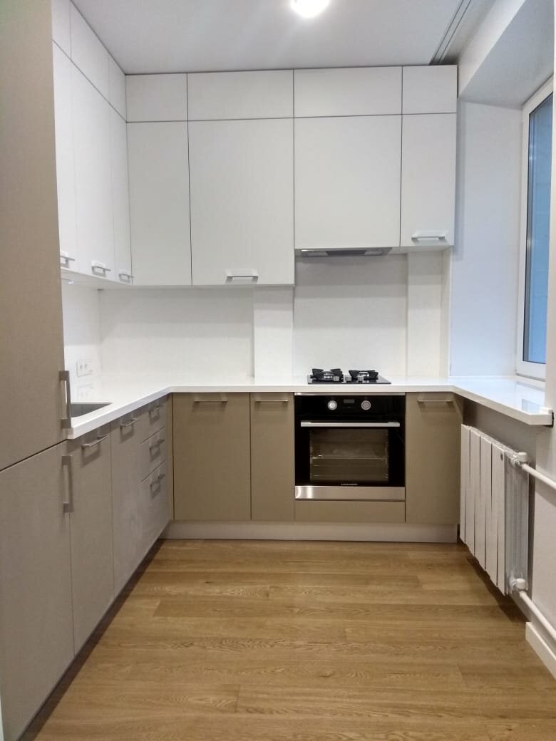 Модель Carmela с покрытием Soft-Touch. Не забываем листать галерею.