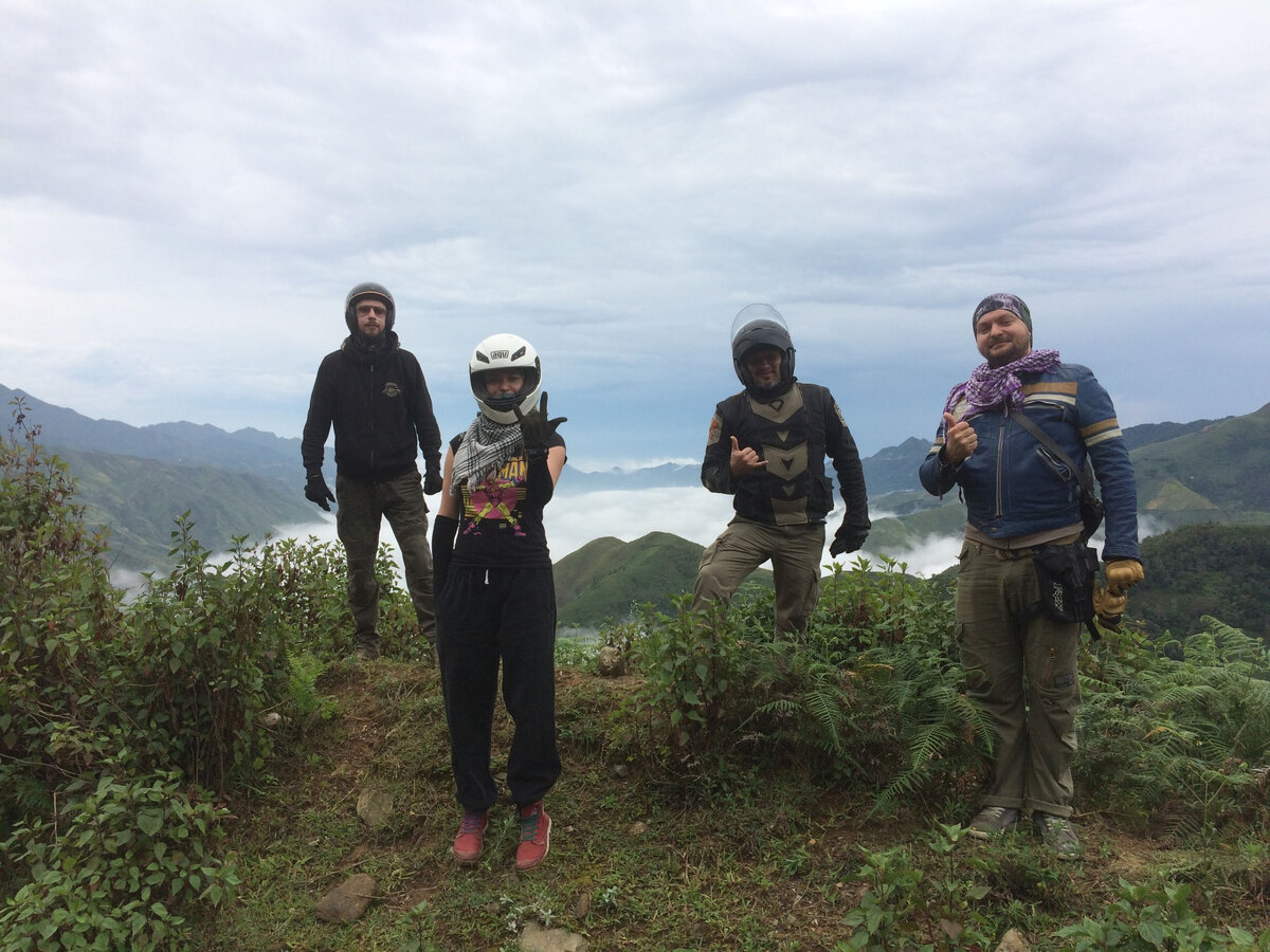 Окрестности Хребта Дракона (фото Макс Величко)