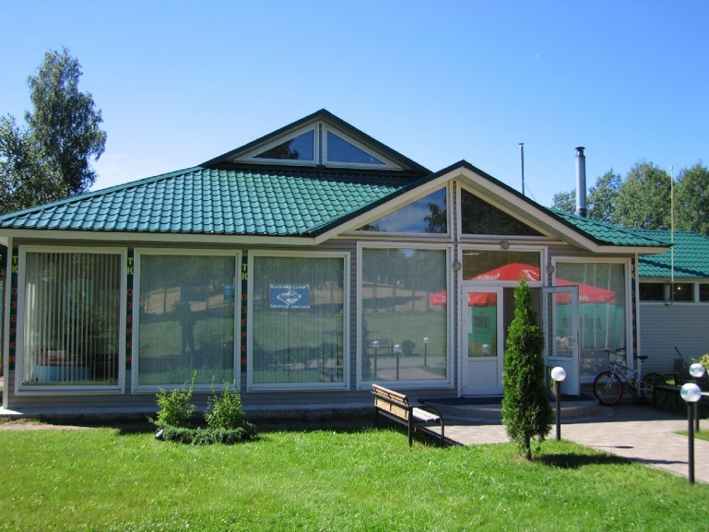 Теннисный клуб «Озерки. Фото из ВК-группы клуба  