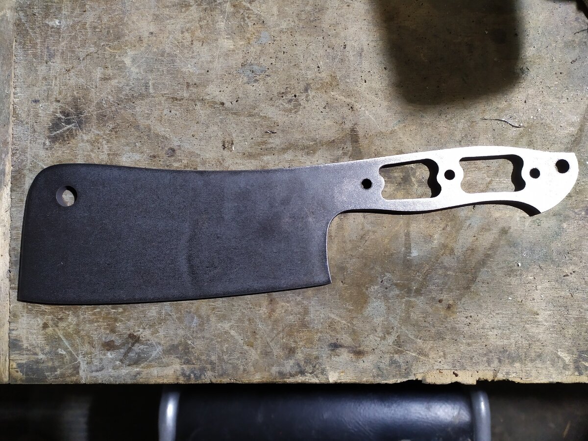 Бланк кухонного топорика из стали 95Х18