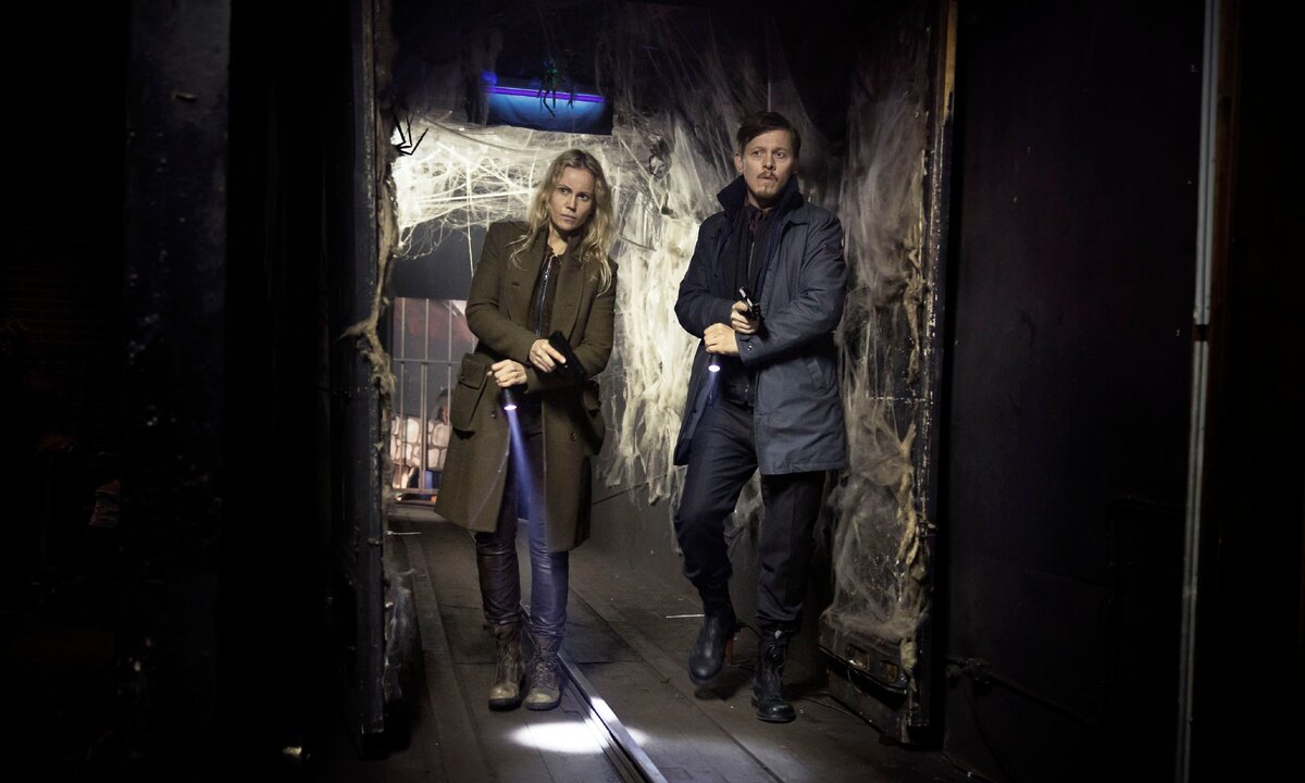 Сага и Хендрик