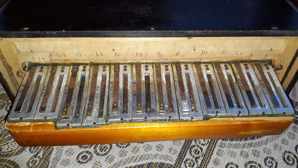Старый баян. Часть 3. Левая клавиатура и её ремонт. | РетроТехника ...