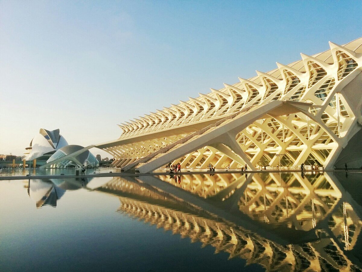 Валенсия - третий по величине город в Испании