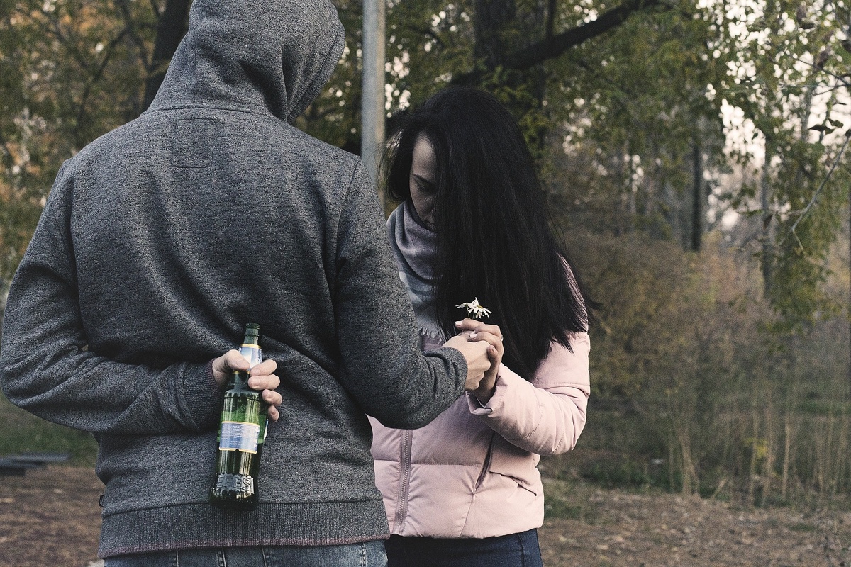 Веришь в это светлое чувство всем сердцем, но нет. Не дано.